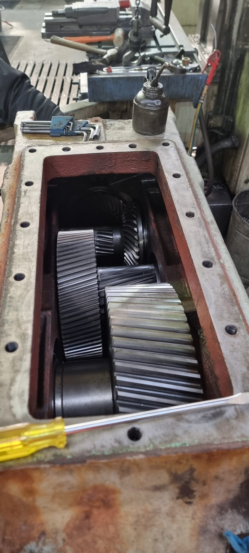 Gearbox overhaul